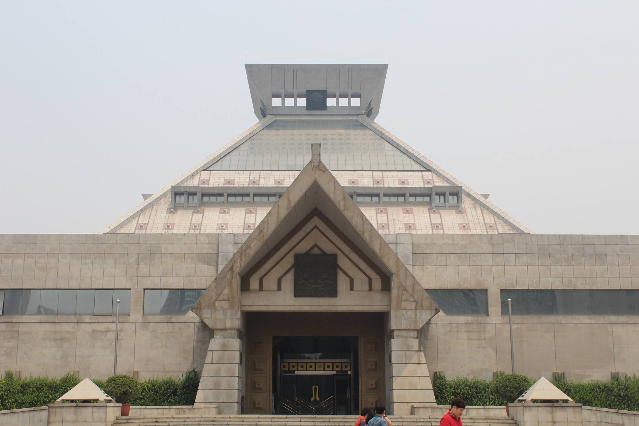 河南博物館展覽海報(bào)怎么設(shè)計(jì)？